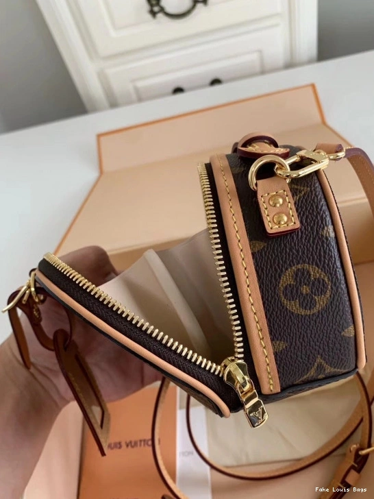 Repladies BOITE VUITTON CHAPEAU LOUIS MINI 0707